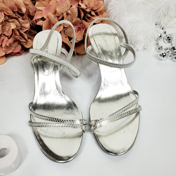 NINE WEST Strappy heels shoes size 6M - Picture 3 of 8